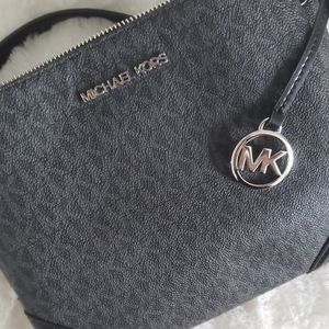 Michael Kors Crossbody Bag